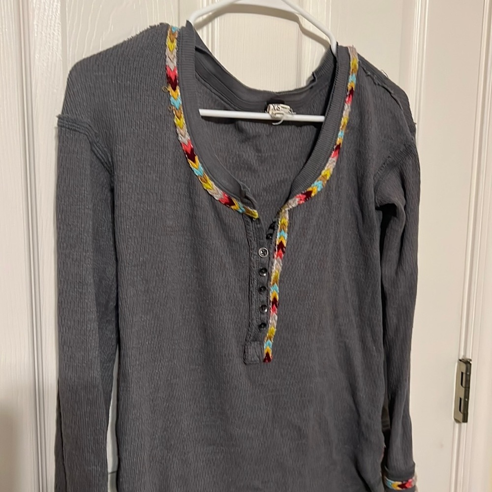 We the Free/Free People sz XS Henley- perfect condition